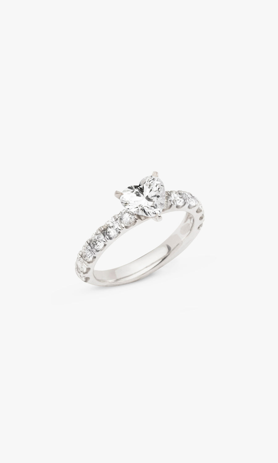 LE GRAND AMOUR HEART RING 1.04 Carat