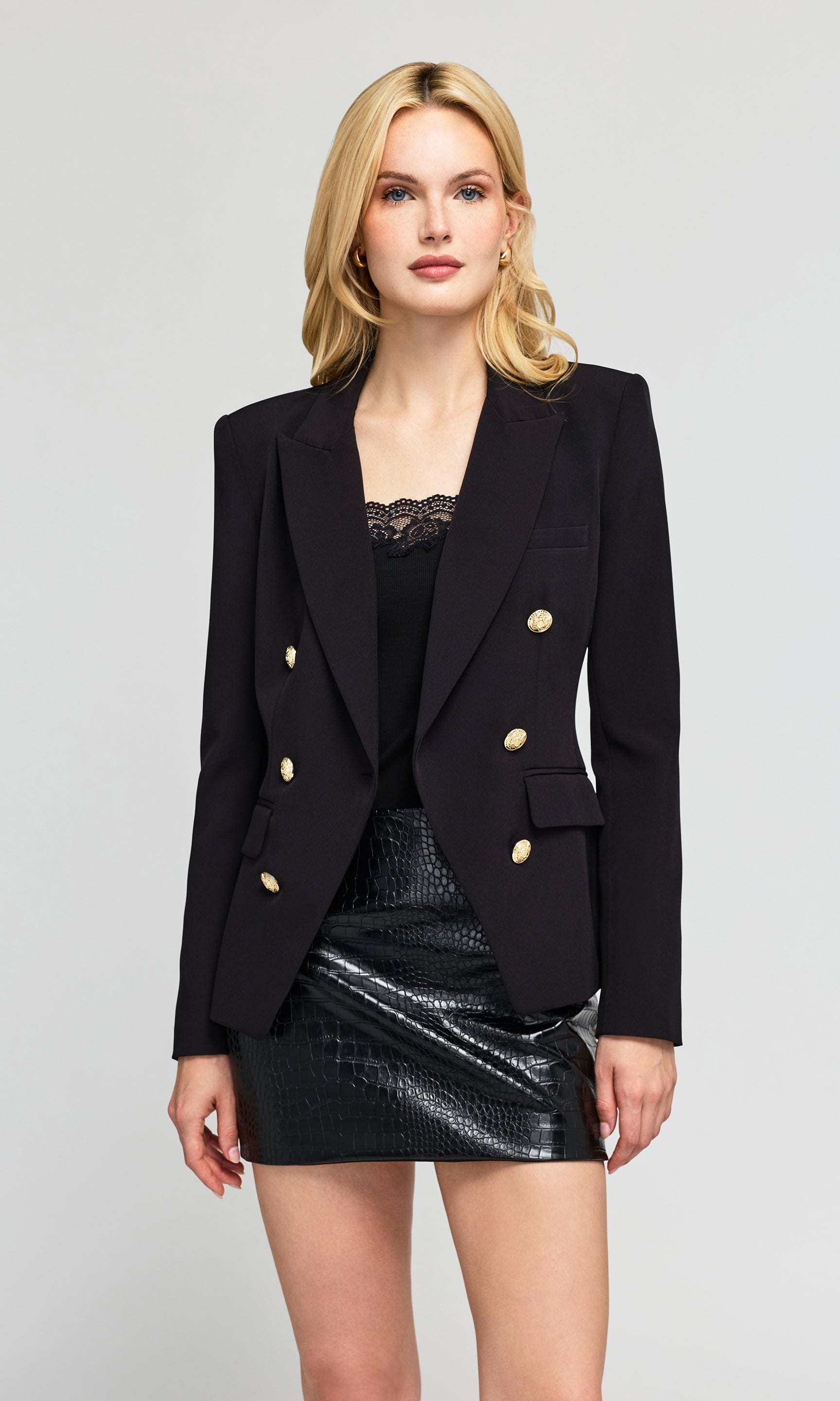Montena Crepe Blazer
