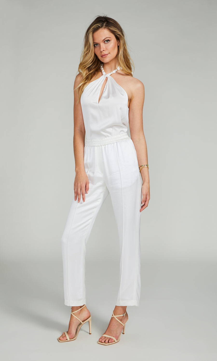 LOA HALTER BLOUSE  - White